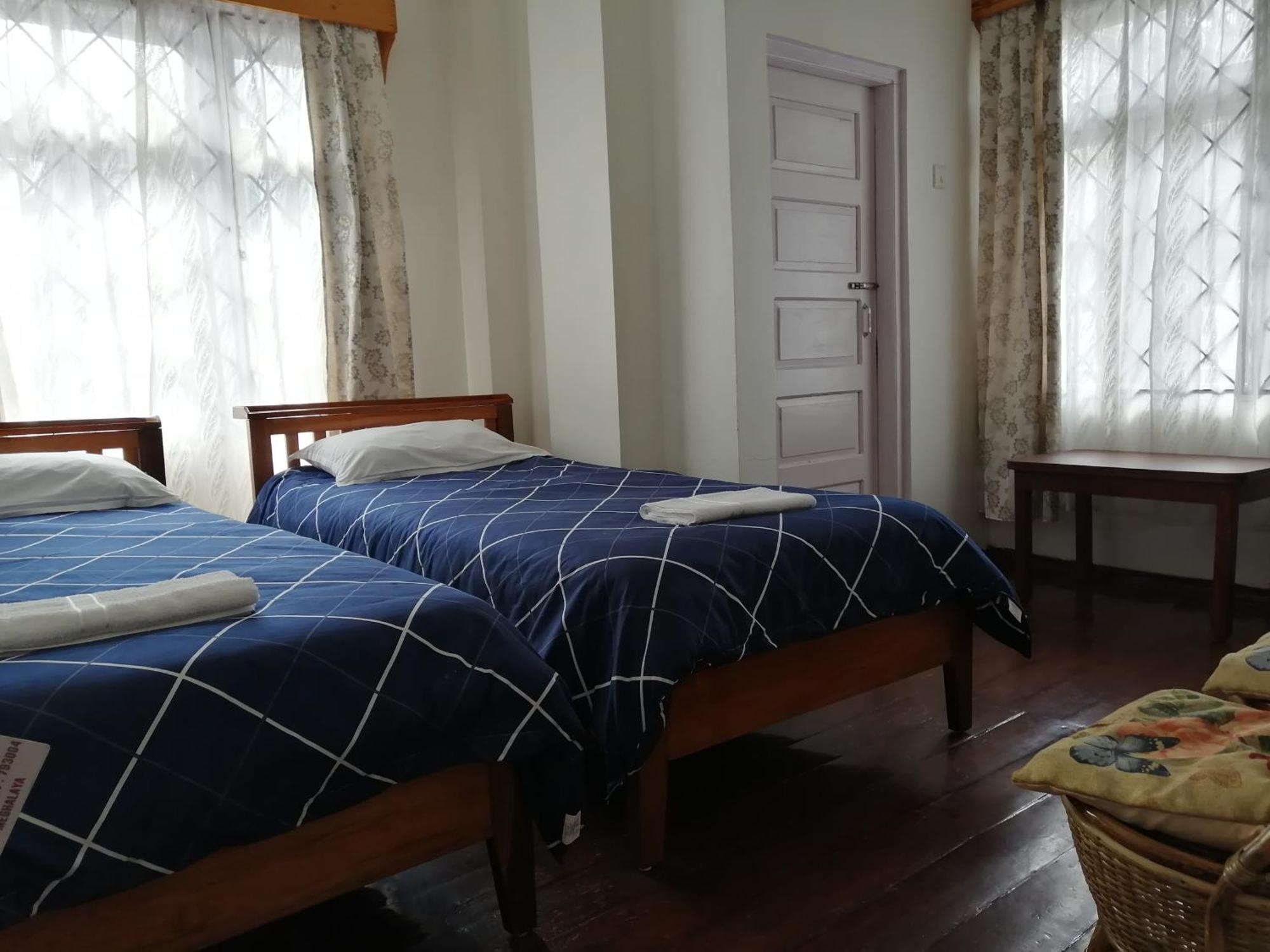 Crossroad Bed & Breakfast Shillong Dış mekan fotoğraf